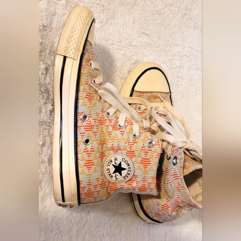 Converse High-Tops with Orange and Cream Pattern Size 5.5